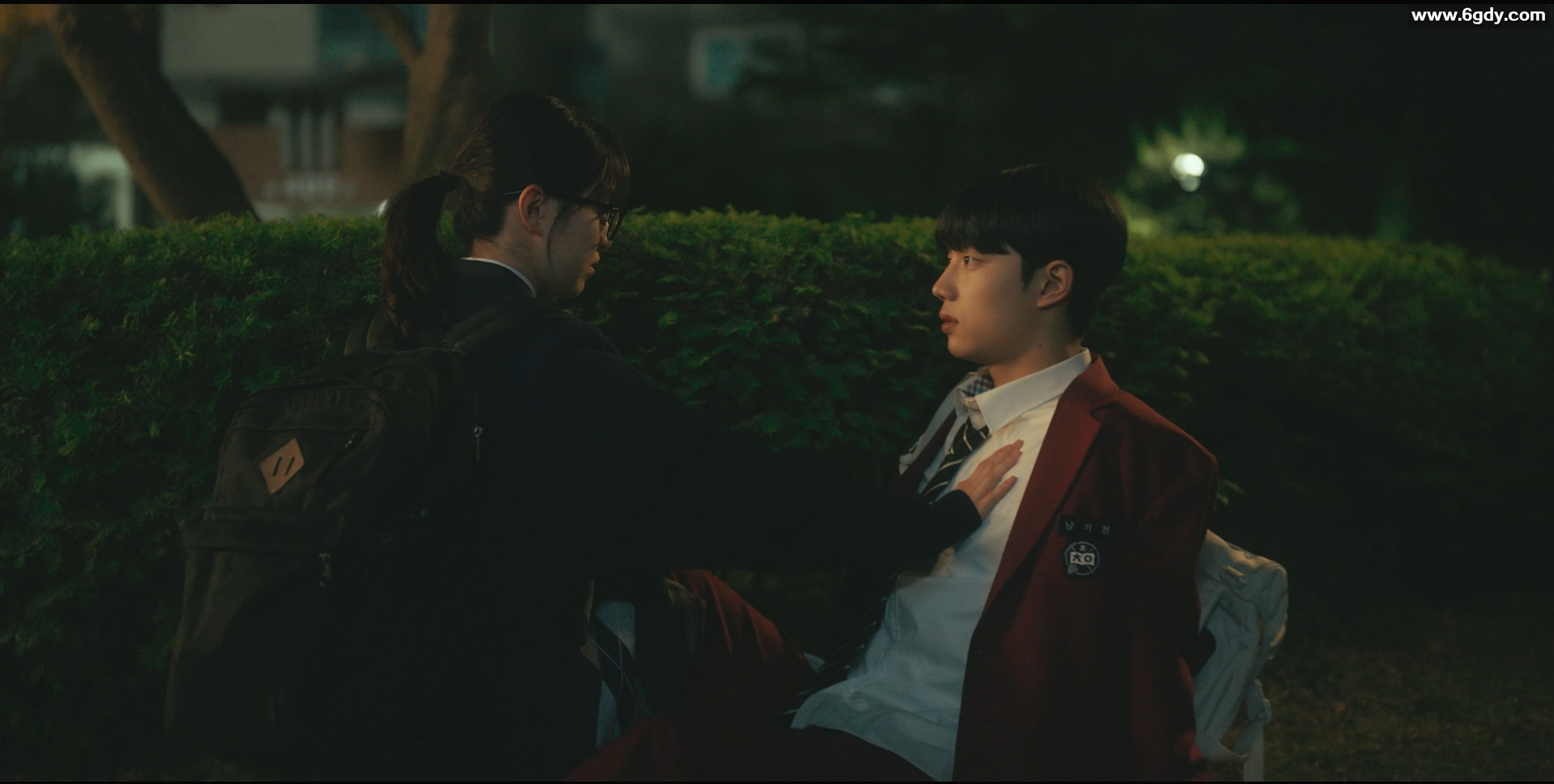 25年底 黑马爱情韩剧 '灵指"，4K超清画质，全集21G，韩语中文字幕 