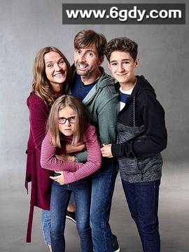 她来了 第二季(2020)完结5集全迅雷网盘全集下载